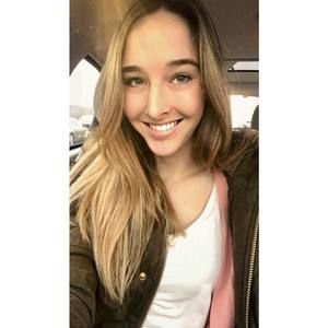 Meet your Posher, Brooke
